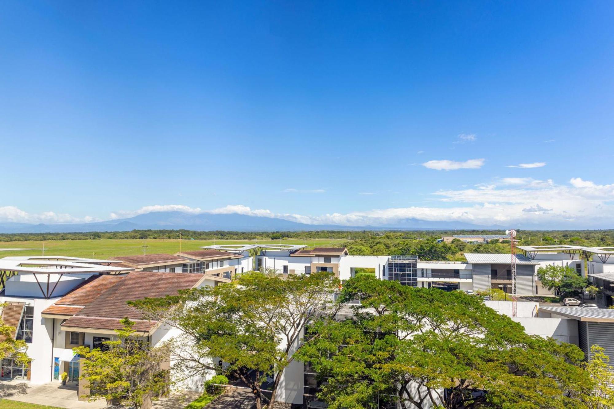 מלון ליברייה Hampton By Hilton Guanacaste Airport מראה חיצוני תמונה